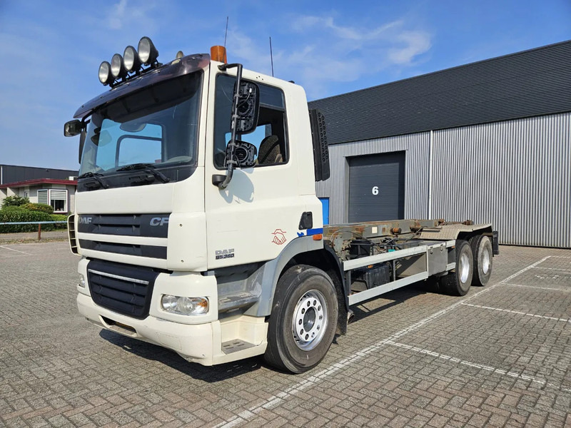DAF CF 85 360 Manual 10 Tyres - משאית עם שלדת תא: תמונה 1 DAF CF 85 360 Manual 10 Tyres - משאית עם שלדת תא: תמונה 1