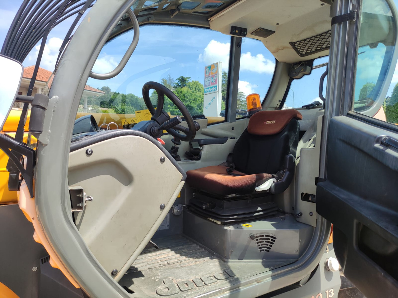 DIECI RUNNER 40.13 - מלגזת סולר: תמונה 5 DIECI RUNNER 40.13 - מלגזת סולר: תמונה 5