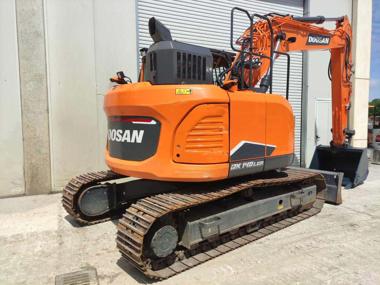 DOOSAN DX140LCR-7 - מחפר סורק: תמונה 4 DOOSAN DX140LCR-7 - מחפר סורק: תמונה 4