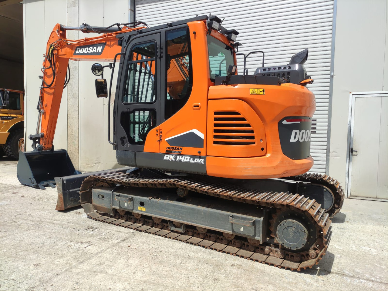 DOOSAN DX140LCR-7 - מחפר סורק: תמונה 2 DOOSAN DX140LCR-7 - מחפר סורק: תמונה 2