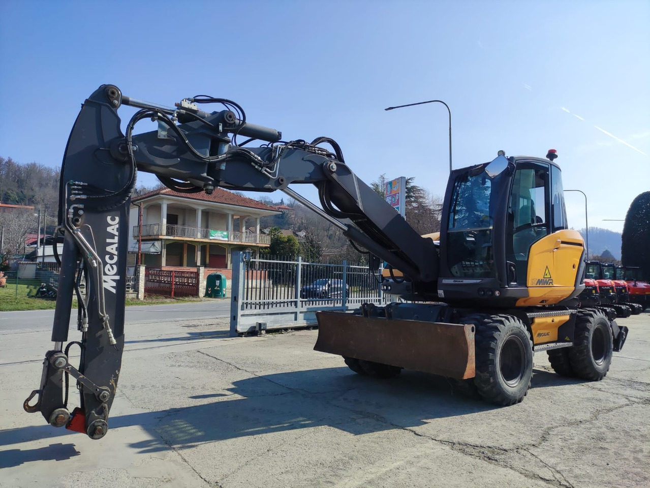 MECALAC 15 MWR - מחפר גלגלים: תמונה 1 MECALAC 15 MWR - מחפר גלגלים: תמונה 1