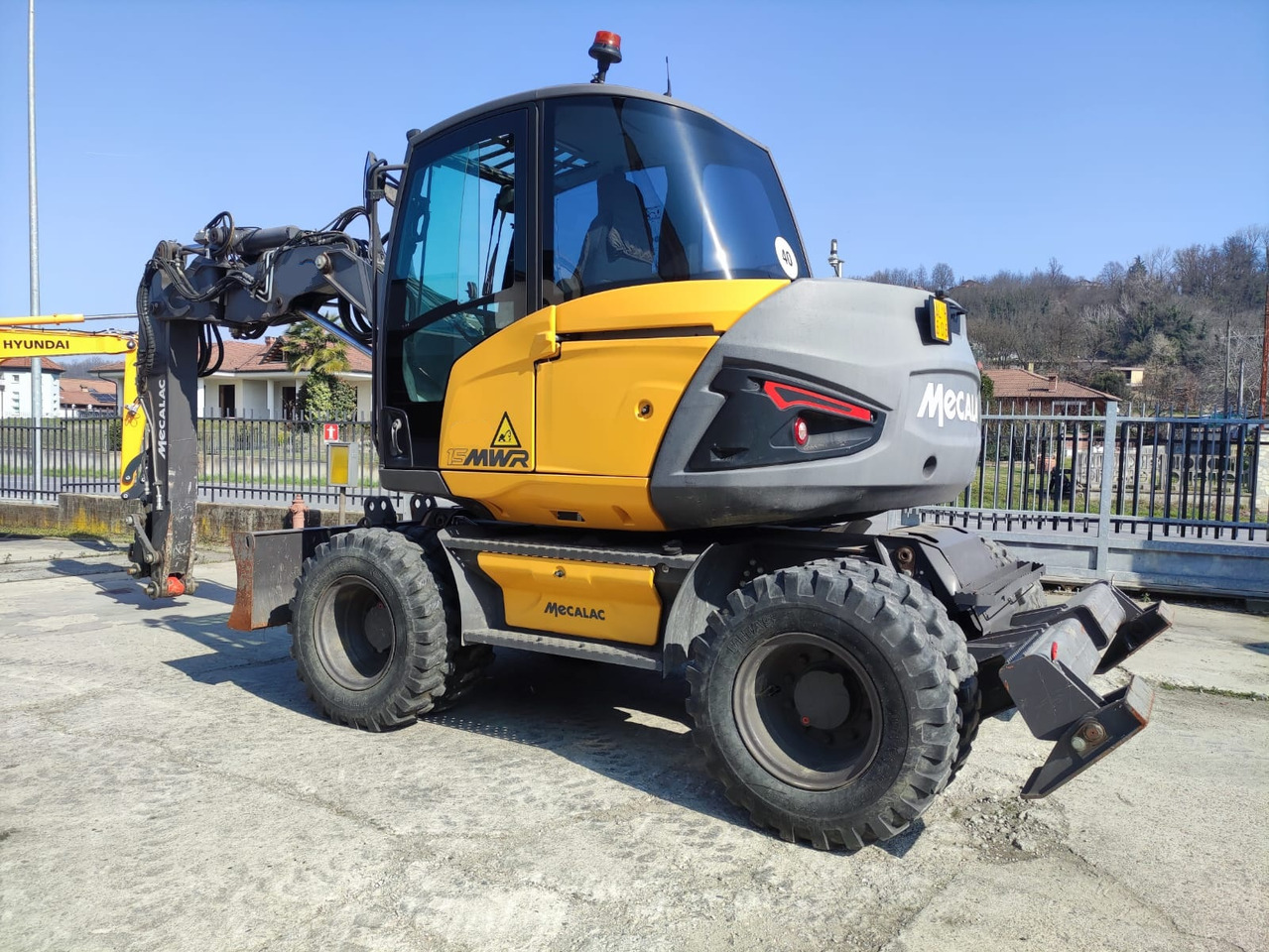 MECALAC 15 MWR - מחפר גלגלים: תמונה 2 MECALAC 15 MWR - מחפר גלגלים: תמונה 2