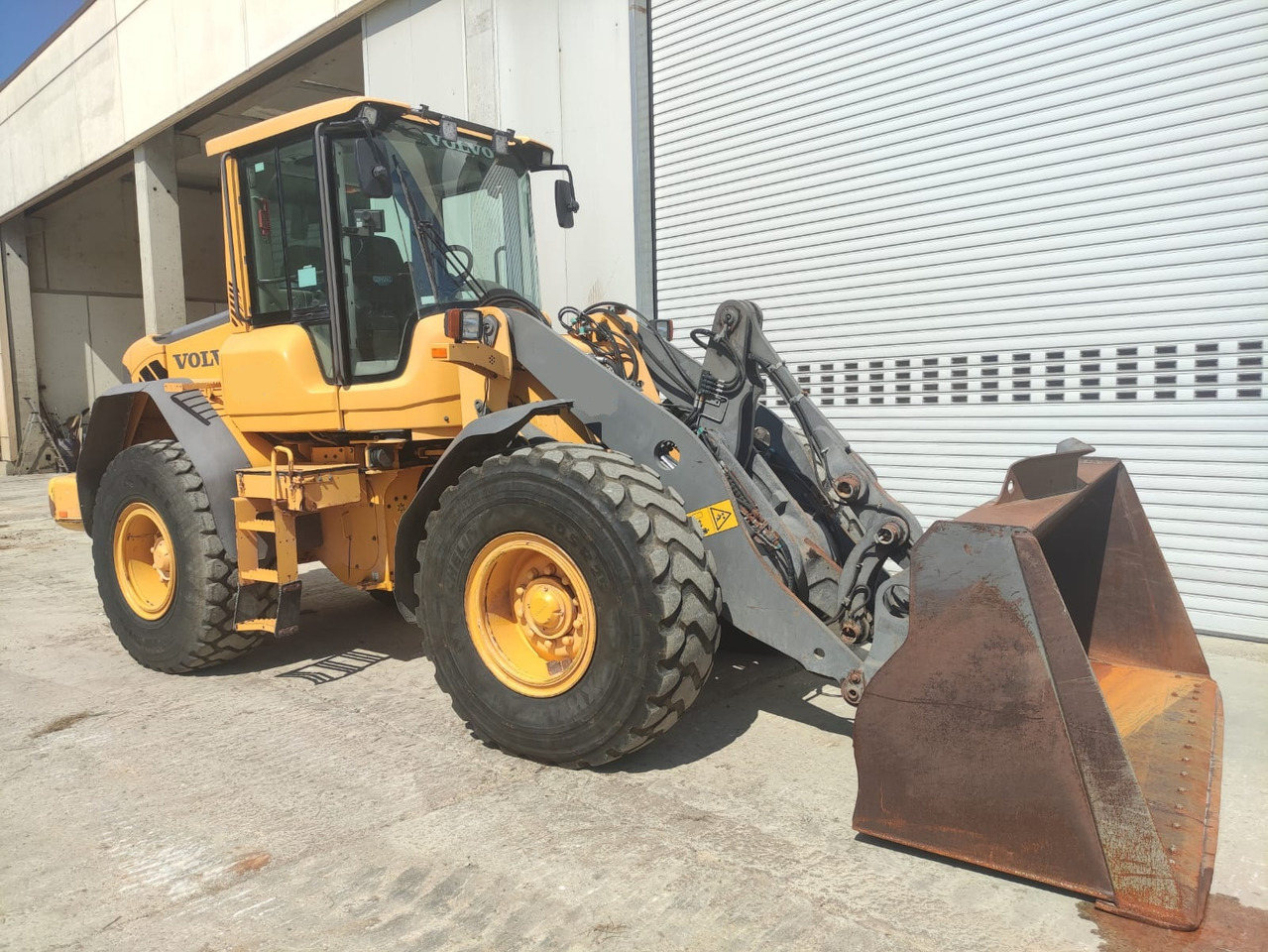 VOLVO L60F - מעמיס גלגלים: תמונה 3 VOLVO L60F - מעמיס גלגלים: תמונה 3