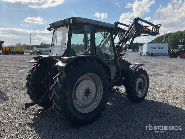 1998 Massey Ferguson 4225A 4WD Tractor - טרקטור חקלאי: תמונה 4 1998 Massey Ferguson 4225A 4WD Tractor - טרקטור חקלאי: תמונה 4