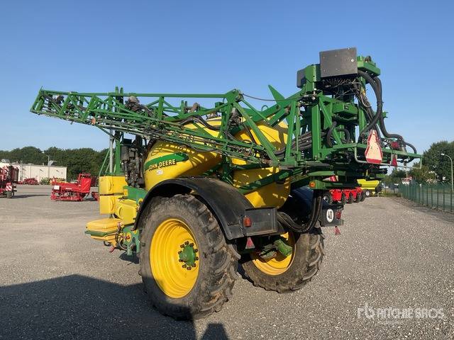 2002 John Deere 840 28 m Pull-Type Sprayer - מרסס נגרר: תמונה 3 2002 John Deere 840 28 m Pull-Type Sprayer - מרסס נגרר: תמונה 3