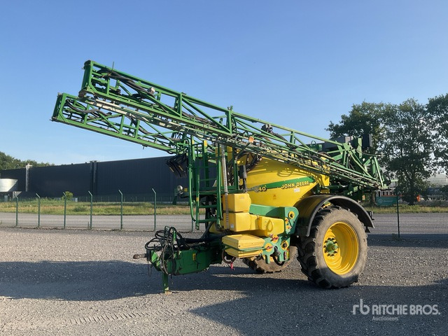 2002 John Deere 840 28 m Pull-Type Sprayer - מרסס נגרר: תמונה 1 2002 John Deere 840 28 m Pull-Type Sprayer - מרסס נגרר: תמונה 1