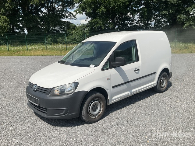 2011 Volkswagen Caddy TDI Automobile - מכונית: תמונה 2 2011 Volkswagen Caddy TDI Automobile - מכונית: תמונה 2