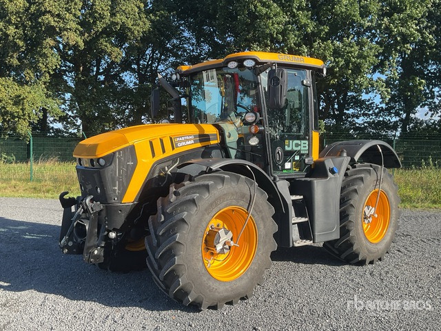 2015 JCB Fastrac 4220 4WD Tractor - טרקטור חקלאי: תמונה 2 2015 JCB Fastrac 4220 4WD Tractor - טרקטור חקלאי: תמונה 2