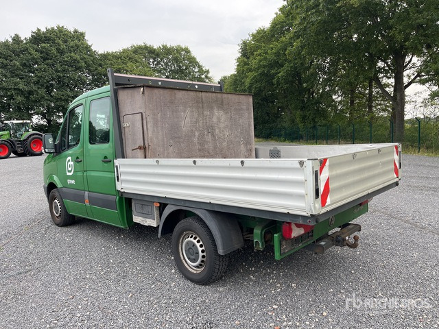 2015 Volkswagen Crafter 4x2 Crew Cab Flatbed Truck - משאית צד נופל/ שטוחה: תמונה 3 2015 Volkswagen Crafter 4x2 Crew Cab Flatbed Truck - משאית צד נופל/ שטוחה: תמונה 3