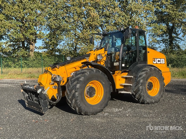 2019 JCB TM420 T4F Telehandler - מעמיס גלגלים: תמונה 1 2019 JCB TM420 T4F Telehandler - מעמיס גלגלים: תמונה 1