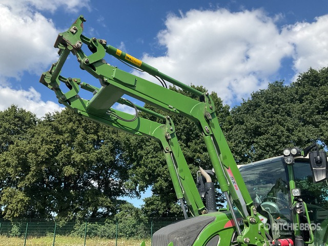 2020 Fendt 724 Vario S4 4WD Tractor - טרקטור חקלאי: תמונה 5 2020 Fendt 724 Vario S4 4WD Tractor - טרקטור חקלאי: תמונה 5