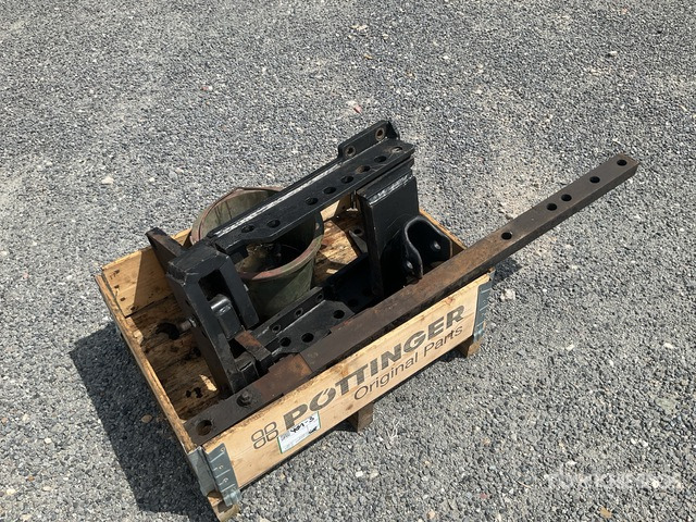 Case IH Hitch - מכסחת תבואה/ עשבים: תמונה 2 Case IH Hitch - מכסחת תבואה/ עשבים: תמונה 2
