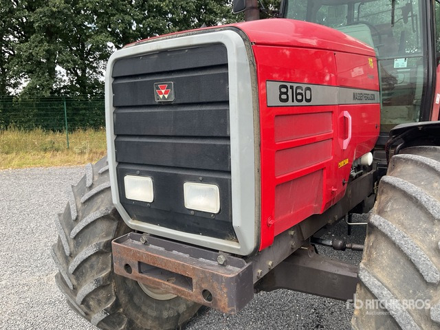 Massey Ferguson 8160 4WD Tractor - טרקטור חקלאי: תמונה 5 Massey Ferguson 8160 4WD Tractor - טרקטור חקלאי: תמונה 5