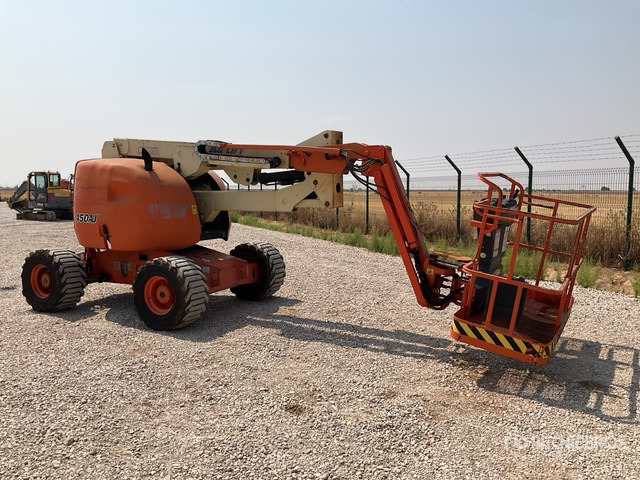 1999 JLG 450AJ 4WD Diesel Articulating Boom Lift - זרוע מרפקי: תמונה 4 1999 JLG 450AJ 4WD Diesel Articulating Boom Lift - זרוע מרפקי: תמונה 4