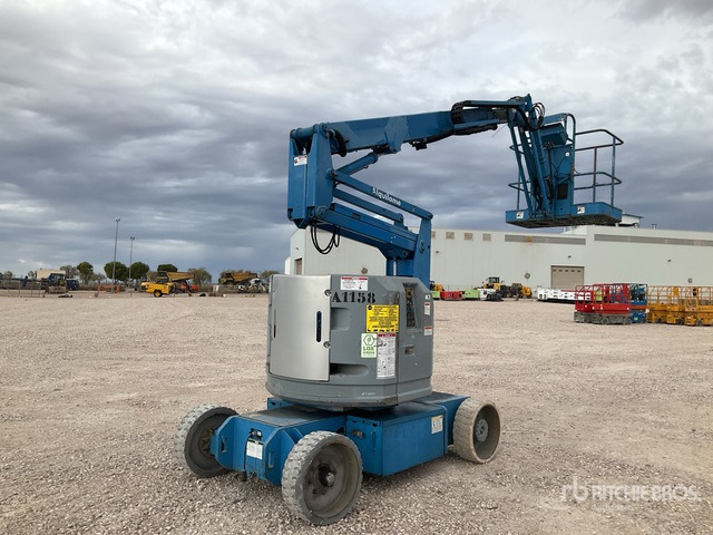 2001 Genie Z34/22N 2WD Electric Articulating Boom Lift - זרוע מרפקי: תמונה 2 2001 Genie Z34/22N 2WD Electric Articulating Boom Lift - זרוע מרפקי: תמונה 2
