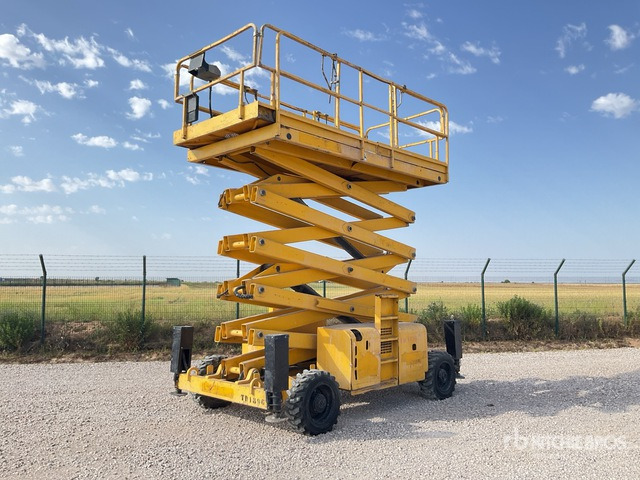 2004 Haulotte H18SX 4x4 Diesel Scissor Lift - מעלית מספריים: תמונה 1 2004 Haulotte H18SX 4x4 Diesel Scissor Lift - מעלית מספריים: תמונה 1