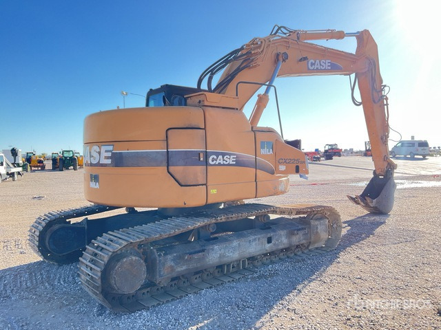 2006 Case CX225 SR Tracked Excavator - מחפר סורק: תמונה 4 2006 Case CX225 SR Tracked Excavator - מחפר סורק: תמונה 4