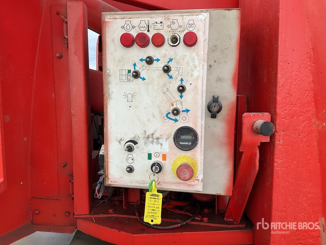 2006 Haulotte HA12PX 4WD Diesel Articulating Boom Lift - זרוע מרפקי: תמונה 5 2006 Haulotte HA12PX 4WD Diesel Articulating Boom Lift - זרוע מרפקי: תמונה 5