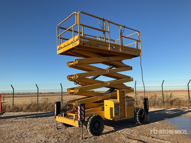 2007 Haulotte H18SX 4x4 Diesel Scissor Lift - מעלית מספריים: תמונה 1 2007 Haulotte H18SX 4x4 Diesel Scissor Lift - מעלית מספריים: תמונה 1