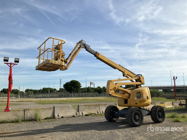 2007 Haulotte HA16PXNT 4WD Diesel Articulating Boom Lift - זרוע מרפקי: תמונה 2 2007 Haulotte HA16PXNT 4WD Diesel Articulating Boom Lift - זרוע מרפקי: תמונה 2