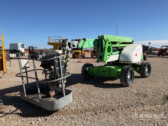 2007 Niftylift LTD HR21D 4WD Diesel Articulating Boom Lift - זרוע מרפקי: תמונה 4 2007 Niftylift LTD HR21D 4WD Diesel Articulating Boom Lift - זרוע מרפקי: תמונה 4