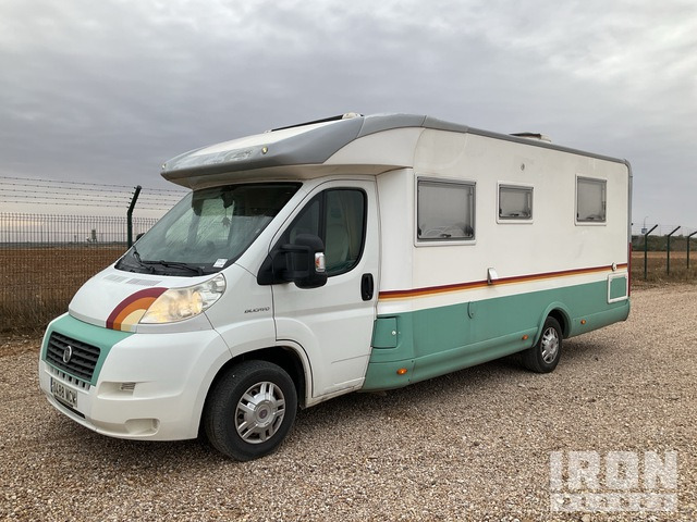 2010 Fiat/Mc Louis Ducato/P700 - רכב ממונע משולב: תמונה 2 2010 Fiat/Mc Louis Ducato/P700 - רכב ממונע משולב: תמונה 2