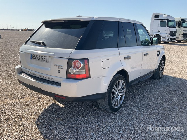 2010 Land Rover Range Rover Sport HSE SUV - SUV: תמונה 3 2010 Land Rover Range Rover Sport HSE SUV - SUV: תמונה 3