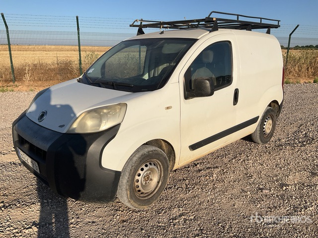 2011 Fiat Fiorino Cargo Van - כלי רכב מסחרי: תמונה 3 2011 Fiat Fiorino Cargo Van - כלי רכב מסחרי: תמונה 3