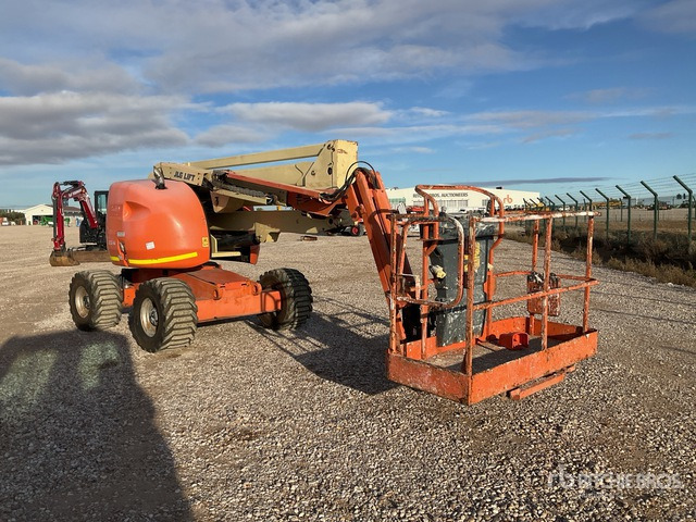 2011 JLG 450AJ 4WD Diesel Articulating Boom Lift - זרוע מרפקי: תמונה 4 2011 JLG 450AJ 4WD Diesel Articulating Boom Lift - זרוע מרפקי: תמונה 4