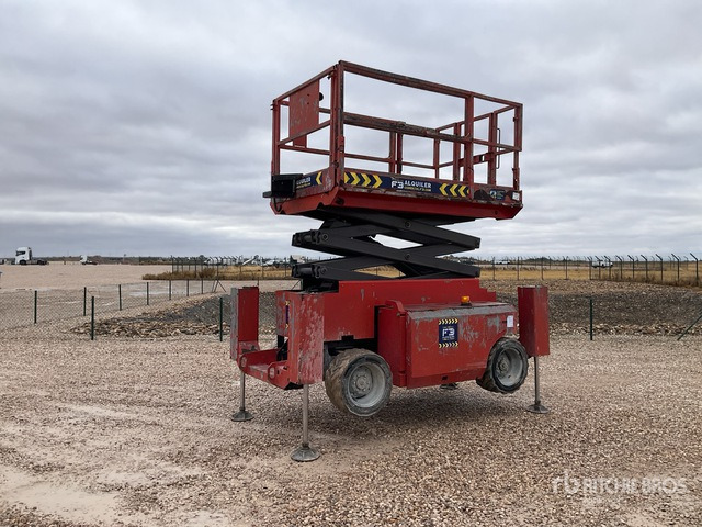 2012 Manitou 120SC 4x4 Diesel Scissor Lift - מעלית מספריים: תמונה 1 2012 Manitou 120SC 4x4 Diesel Scissor Lift - מעלית מספריים: תמונה 1