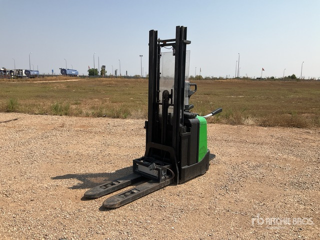 2013 Cesab S313 Electric Stacker - מערים: תמונה 2 2013 Cesab S313 Electric Stacker - מערים: תמונה 2
