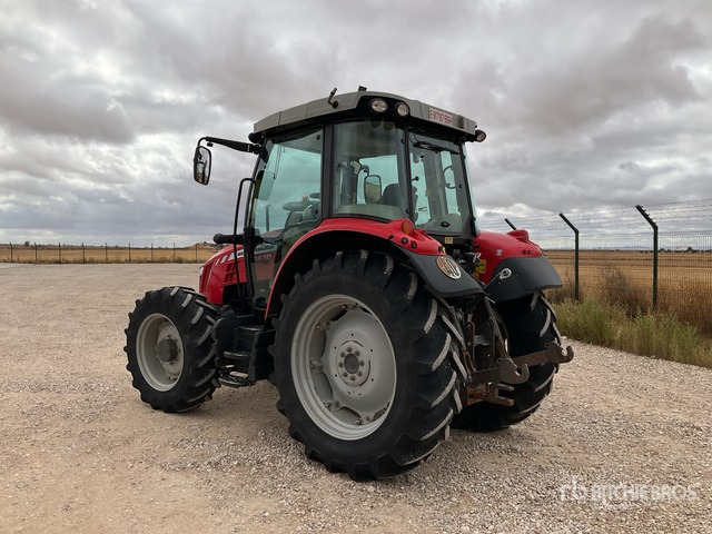 2014 Massey Ferguson MF 5610 4RM 4WD Tractor - טרקטור חקלאי: תמונה 4 2014 Massey Ferguson MF 5610 4RM 4WD Tractor - טרקטור חקלאי: תמונה 4
