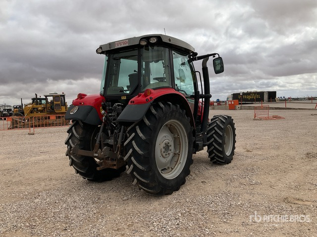 2014 Massey Ferguson MF 5610 4RM 4WD Tractor - טרקטור חקלאי: תמונה 3 2014 Massey Ferguson MF 5610 4RM 4WD Tractor - טרקטור חקלאי: תמונה 3