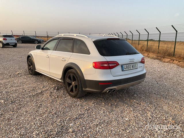 2015 Audi A4 Allroad Automobile - מכונית: תמונה 1 2015 Audi A4 Allroad Automobile - מכונית: תמונה 1