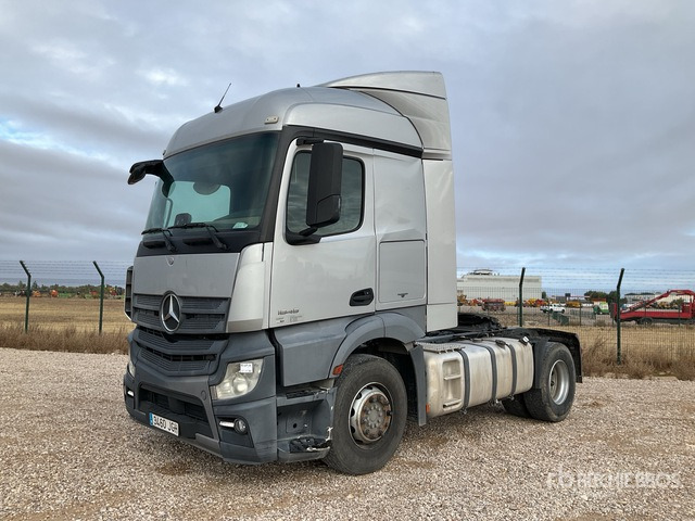 2015 Mercedes-Benz Actros 1845LS 4x2 S/A Sleeper Truck Tractor - יחידת טרקטור: תמונה 1 2015 Mercedes-Benz Actros 1845LS 4x2 S/A Sleeper Truck Tractor - יחידת טרקטור: תמונה 1