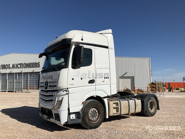 2016 Mercedes-Benz Actros 1851 LS 4x2 S/A Sleeper Truck Tractor - יחידת טרקטור: תמונה 2 2016 Mercedes-Benz Actros 1851 LS 4x2 S/A Sleeper Truck Tractor - יחידת טרקטור: תמונה 2