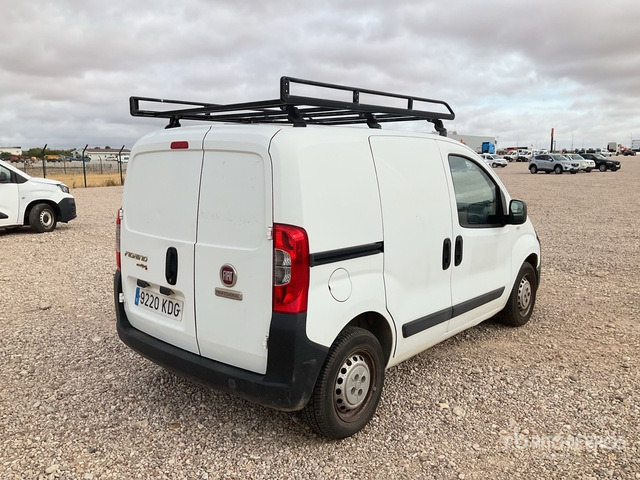 2017 Fiat Fiorino Cargo Van - כלי רכב מסחרי: תמונה 3 2017 Fiat Fiorino Cargo Van - כלי רכב מסחרי: תמונה 3