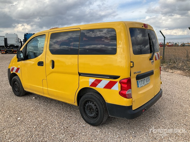 2017 Nissan NV200 City Verso 5 Passenger Van - מיניבוס, כלי רכב מסחרי לנוסעים: תמונה 2 2017 Nissan NV200 City Verso 5 Passenger Van - מיניבוס, כלי רכב מסחרי לנוסעים: תמונה 2