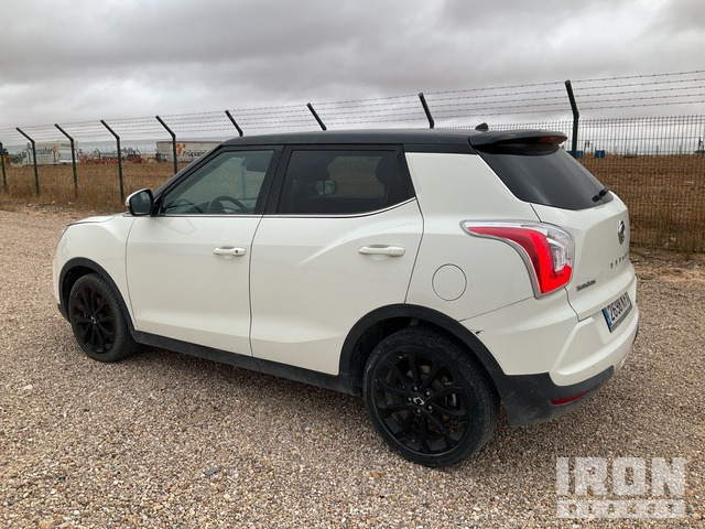 2017 Ssangyong Tivoli Automobile - מכונית: תמונה 3 2017 Ssangyong Tivoli Automobile - מכונית: תמונה 3