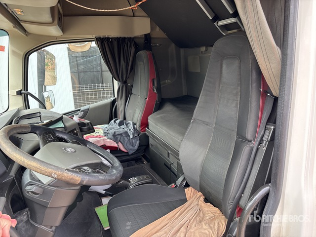 2017 Volvo FH500 4x2 S/A Sleeper Truck Tractor - יחידת טרקטור: תמונה 4 2017 Volvo FH500 4x2 S/A Sleeper Truck Tractor - יחידת טרקטור: תמונה 4