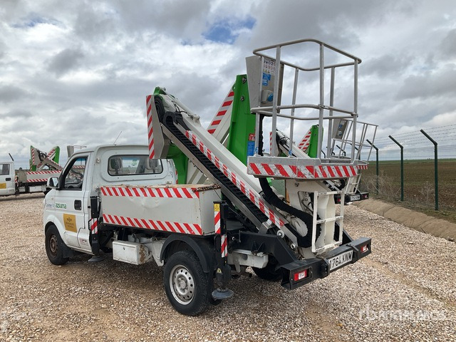 2018 DFSK C31 2018 Comet 14 m on 4x2 Bucket Truck - פלטפורמה אווירית מותקנת על משאית: תמונה 3 2018 DFSK C31 2018 Comet 14 m on 4x2 Bucket Truck - פלטפורמה אווירית מותקנת על משאית: תמונה 3