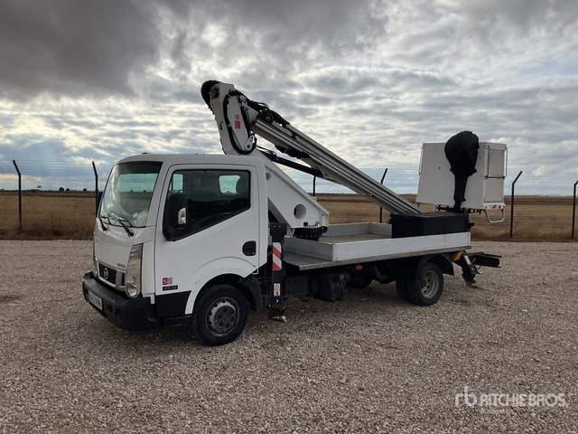2018 Nissan NT400 35.13 2018 Oil&Steel Scorpion 1812 18 ... Bucket Truck - פלטפורמה אווירית מותקנת על משאית: תמונה 3 2018 Nissan NT400 35.13 2018 Oil&Steel Scorpion 1812 18 ... Bucket Truck - פלטפורמה אווירית מותקנת על משאית: תמונה 3
