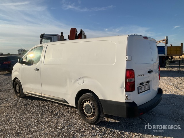 2019 Citroen Jumpy 2.0 Blue HDI - כלי רכב מסחרי עם לוח: תמונה 3 2019 Citroen Jumpy 2.0 Blue HDI - כלי רכב מסחרי עם לוח: תמונה 3