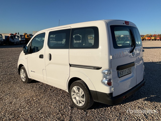 2019 Nissan E-NV200 Electric Passenger Van - מיניבוס, כלי רכב מסחרי לנוסעים: תמונה 3 2019 Nissan E-NV200 Electric Passenger Van - מיניבוס, כלי רכב מסחרי לנוסעים: תמונה 3