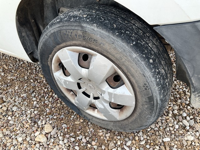 2019 Renault Kangoo Combi Passenger Van - מיניבוס, כלי רכב מסחרי לנוסעים: תמונה 3 2019 Renault Kangoo Combi Passenger Van - מיניבוס, כלי רכב מסחרי לנוסעים: תמונה 3