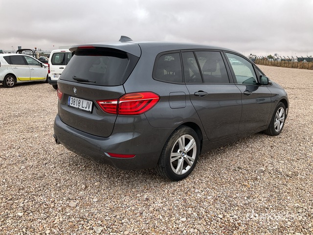 2020 BMW 216 Automobile - מכונית: תמונה 4 2020 BMW 216 Automobile - מכונית: תמונה 4