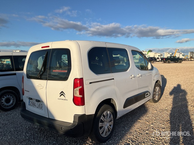 2020 Citroen Berlingo HDI (Inoperable) Passenger Van - כלי רכב מסחרי: תמונה 3 2020 Citroen Berlingo HDI (Inoperable) Passenger Van - כלי רכב מסחרי: תמונה 3