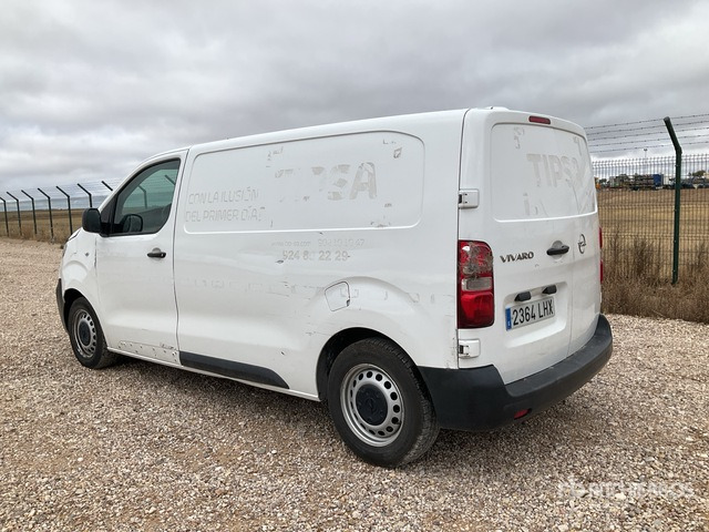2020 Opel Vivaro Cargo Van - כלי רכב מסחרי: תמונה 3 2020 Opel Vivaro Cargo Van - כלי רכב מסחרי: תמונה 3