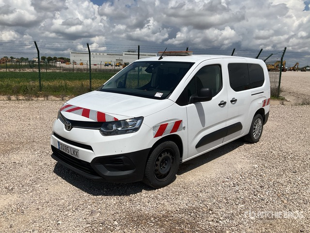 2020 Toyota Proace City Verso 5 Passenger Van - כלי רכב מסחרי: תמונה 1 2020 Toyota Proace City Verso 5 Passenger Van - כלי רכב מסחרי: תמונה 1
