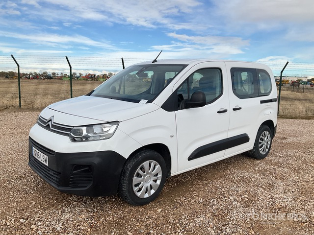 2021 Citroen Berlingo 5 Passenger Van - מיניבוס, כלי רכב מסחרי לנוסעים: תמונה 1 2021 Citroen Berlingo 5 Passenger Van - מיניבוס, כלי רכב מסחרי לנוסעים: תמונה 1
